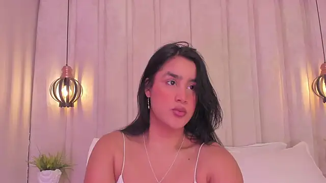 Snapshot of bonniekim_ chatting on March 12, 12:04 pm bonniekim online show from March 12, 12:04 pm