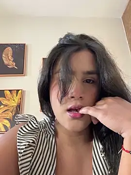 Snapshot of bonniekim_ chatting on September 21, 4:19 pm bonniekim online show from September 21, 4:19 pm