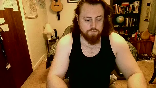 Snapshot of Hairy_Guy30 chatting on December 29, 11:18 pm Hairy Guy30 online show from December 29, 11:18 pm