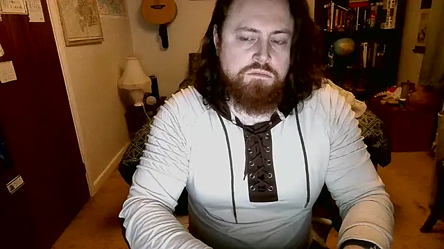 Snapshot of Hairy_Guy30 chatting on January 21, 12:46 am Hairy Guy30 online show from January 21, 12:46 am