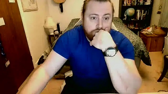 Snapshot of Hairy_Guy30 chatting on January 21, 6:23 pm Hairy Guy30 online show from January 21, 6:23 pm