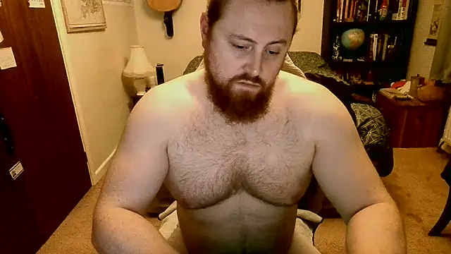 Snapshot of Hairy_Guy30 chatting on February 1, 2:05 am Hairy Guy30 online show from February 1, 2:05 am