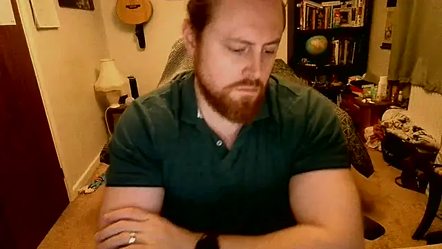 Snapshot of Hairy_Guy30 chatting on September 8, 7:24 pm Hairy Guy30 online show from September 8, 7:24 pm