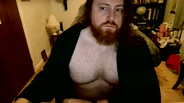 Snapshot of Hairy_Guy30 chatting on November 24, 10:53 pm Hairy Guy30 online show from November 24, 10:53 pm