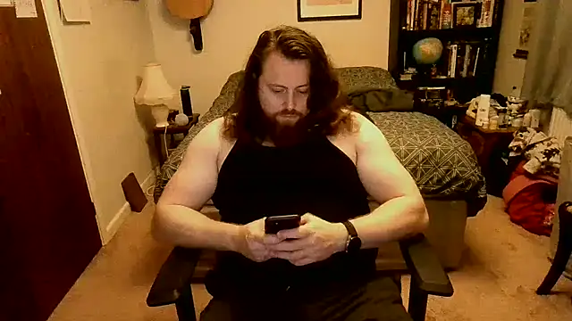 Snapshot of Hairy_Guy30 chatting on December 16, 7:08 pm Hairy Guy30 online show from December 16, 7:08 pm