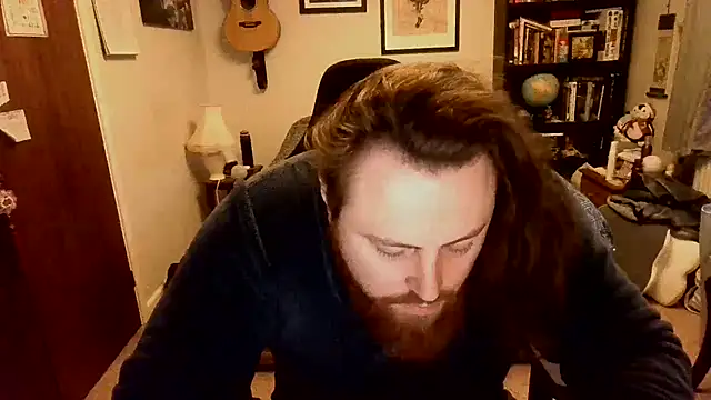 Hairy Guy30 online show from January 13, 4:12 pm