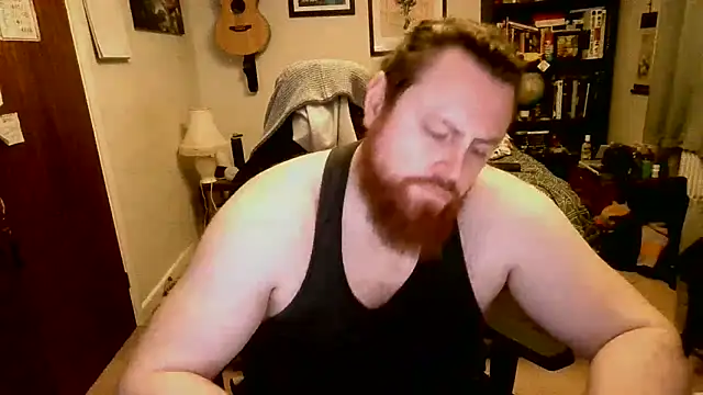 Hairy Guy30 online show from March 15, 8:37 pm