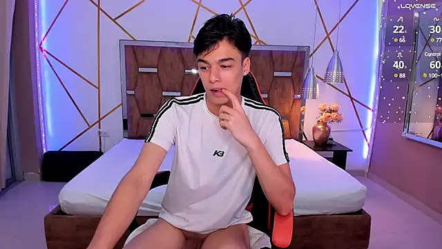 Gerony  online show from February 24, 4:49 am