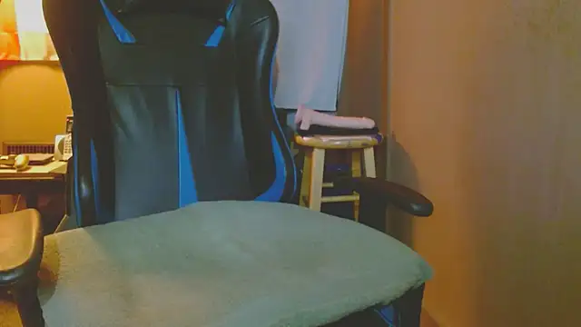 cosmicjones online show from February 13, 8:06 am