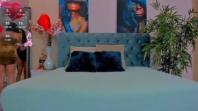 MichelleReys online show from March 11, 9:37 pm