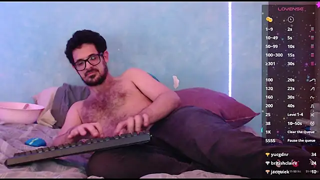 Snapshot of Morpheus-the-oniro chatting on October 7, 11:35 pm Morpheus-the-oniro online show from October 7, 11:35 pm