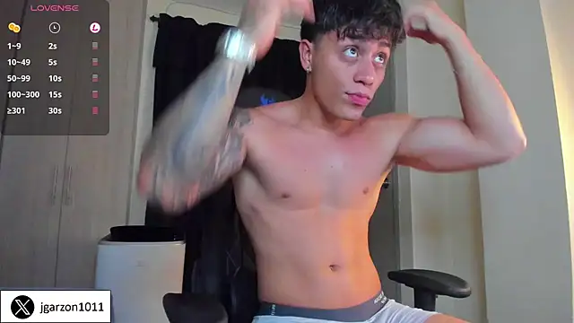  joansoto online show from December 4, 1:20 pm