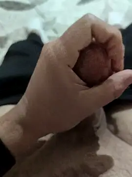 ssikerek23 online show from October 6, 11:13 pm