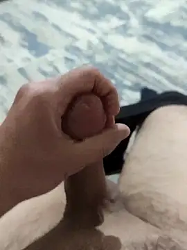 ssikerek23 online show from February 5, 5:50 pm