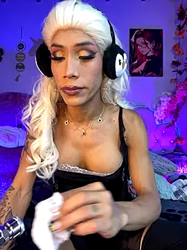 Alexa Chanell Oficial online show from October 28, 11:40 pm