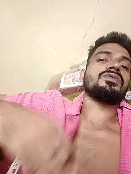 Snapshot of saggy1218 chatting on November 4, 9:03 pm saggy1218 online show from November 4, 9:03 pm