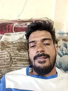 Snapshot of saggy1218 chatting on December 4, 4:00 am saggy1218 online show from December 4, 4:00 am