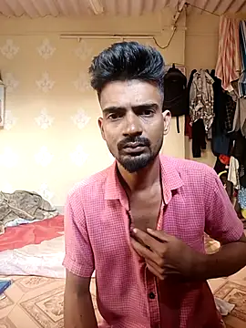 Snapshot of saggy1218 chatting on December 17, 10:21 am saggy1218 online show from December 17, 10:21 am