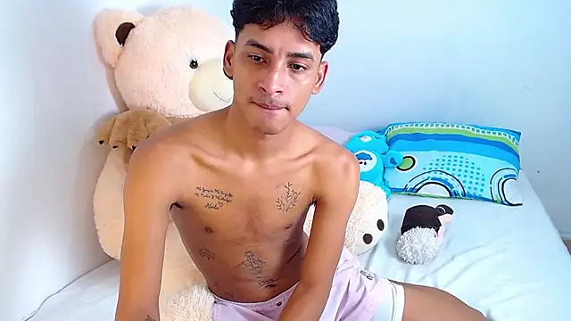 Snapshot of allens_joe chatting on December 4, 5:27 am allens joe online show from December 4, 5:27 am