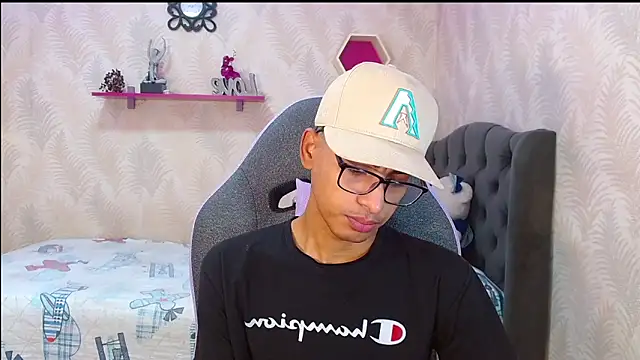 Snapshot of allens_joe chatting on March 7, 1:40 pm allens joe online show from March 7, 1:40 pm