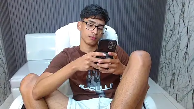 Snapshot of allens_joe chatting on October 7, 1:58 am allens joe online show from October 7, 1:58 am