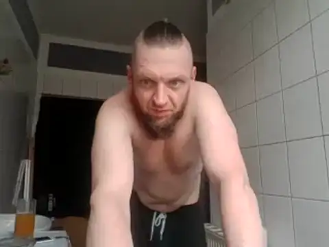 donhulio482 online show from March 11, 8:41 am