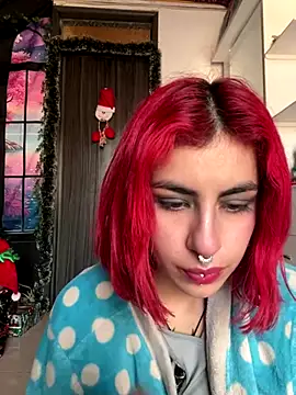 Snapshot of _Artemisa_X chatting on December 5, 2:11 pm Artemisa X online show from December 5, 2:11 pm