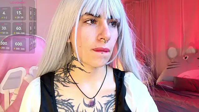 Snapshot of _Artemisa_X chatting on October 14, 1:12 pm Artemisa X online show from October 14, 1:12 pm