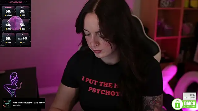 Snapshot of Billiexxox chatting on November 12, 6:19 pm Billiexxox online show from November 12, 6:19 pm