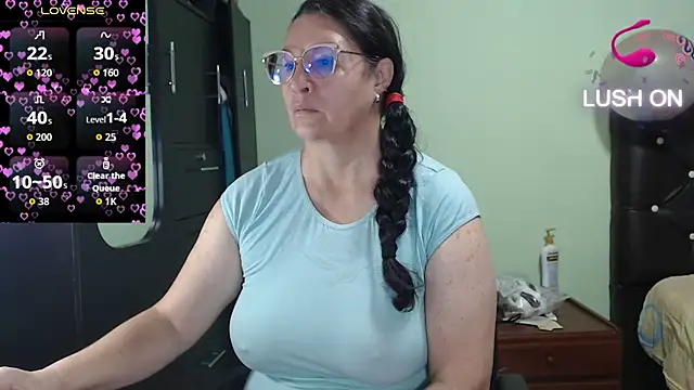 hairyglad69 online show from October 7, 2:47 pm