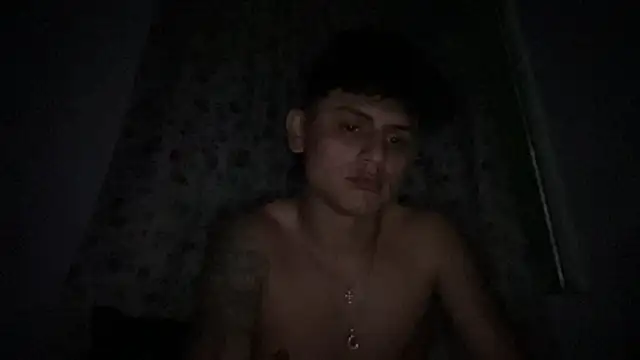 Snapshot of bob_petterson chatting on February 22, 5:12 am bob petterson online show from February 22, 5:12 am