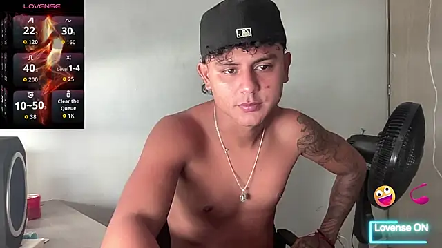 Snapshot of bob_petterson chatting on November 20, 3:56 pm bob petterson online show from November 20, 3:56 pm