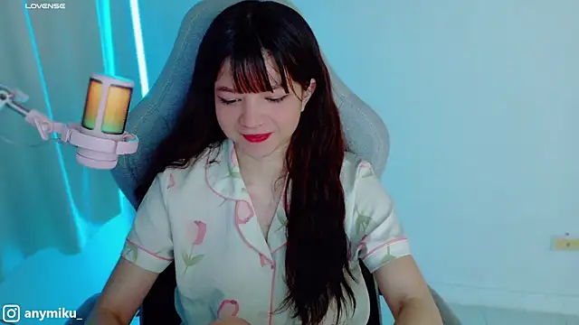 Snapshot of stephybrown chatting on January 25, 12:38 am stephybrown online show from January 25, 12:38 am