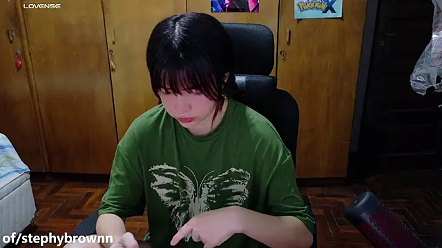 Snapshot of stephybrown chatting on March 6, 6:05 pm stephybrown online show from March 6, 6:05 pm