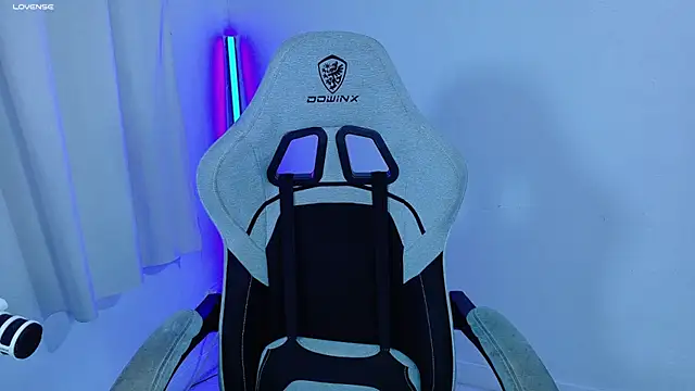 Snapshot of stephybrown chatting on October 30, 12:56 am stephybrown online show from October 30, 12:56 am