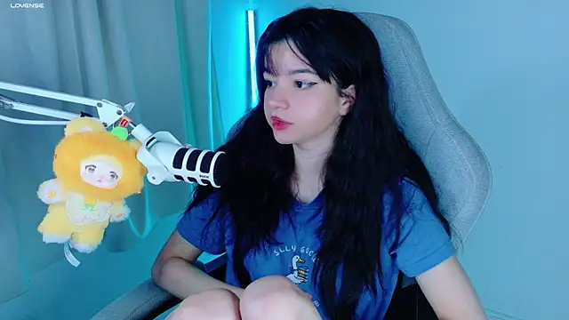 Snapshot of stephybrown chatting on November 10, 1:15 am stephybrown online show from November 10, 1:15 am