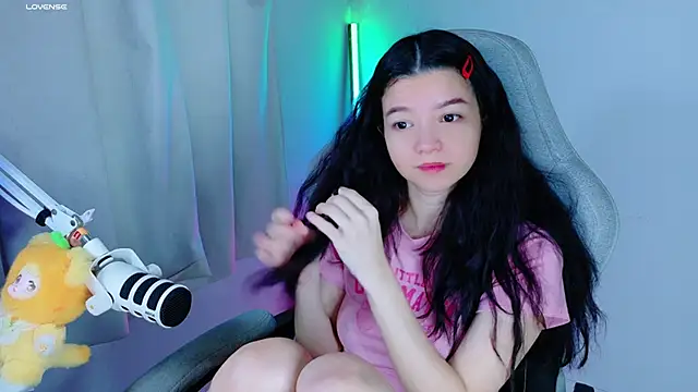 Snapshot of stephybrown chatting on November 20, 12:00 am stephybrown online show from November 20, 12:00 am