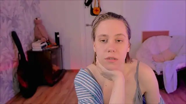 Malinax online show from April 13, 1:27 pm