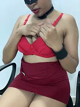 Snapshot of little_shadow chatting on December 21, 6:23 pm little shadow online show from December 21, 6:23 pm