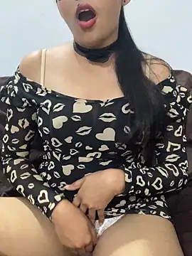 Snapshot of little_shadow chatting on March 3, 4:56 pm little shadow online show from March 3, 4:56 pm