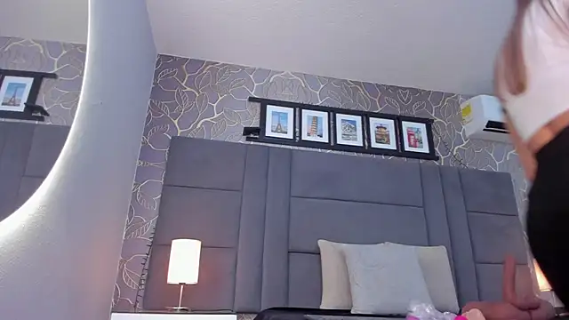 Snapshot of selene_tylor_ chatting on February 26, 8:22 pm selene tylor online show from February 26, 8:22 pm