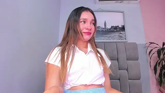 Snapshot of selene_tylor_ chatting on November 16, 4:07 am selene tylor online show from November 16, 4:07 am