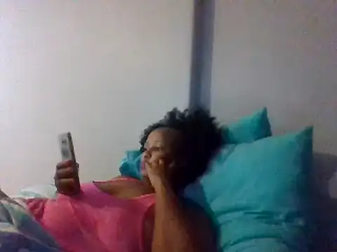 Snapshot of BabeAssXX chatting on February 7, 3:45 am BabeAssXX online show from February 7, 3:45 am