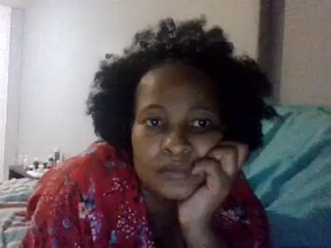 Snapshot of BabeAssXX chatting on February 8, 8:10 pm BabeAssXX online show from February 8, 8:10 pm