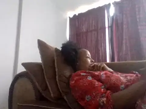 Snapshot of BabeAssXX chatting on February 9, 11:58 am BabeAssXX online show from February 9, 11:58 am