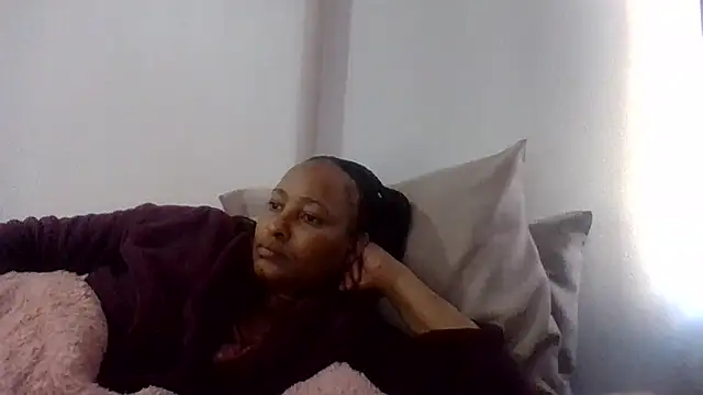 BabeAssXX online show from November 21, 4:33 am