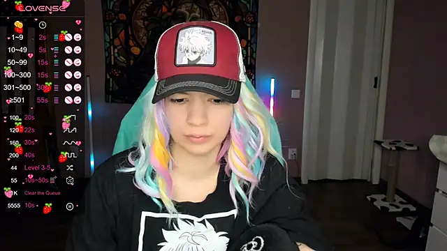 Snapshot of Project_hisoka chatting on December 19, 10:45 am Project hisoka online show from December 19, 10:45 am