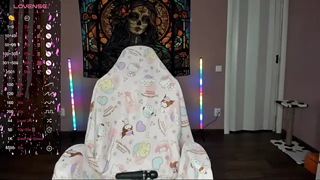 Snapshot of Project_hisoka chatting on March 13, 8:26 am Project hisoka online show from March 13, 8:26 am