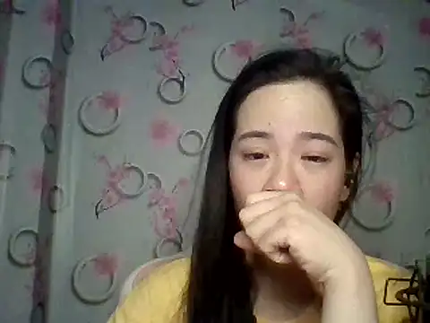 Snapshot of Nana-68 chatting on October 1, 3:07 pm Nana-68 online show from October 1, 3:07 pm