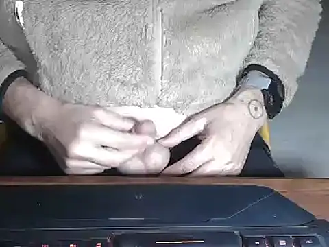 Adri gard online show from February 5, 9:18 pm